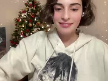 girl cam wonderland_stia image #3958473