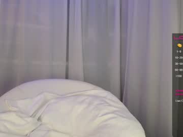 girl cam eevie_moon image #2815624