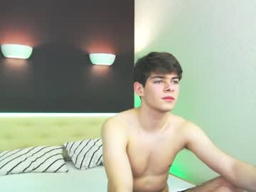 man cam wilson_evans image #695602