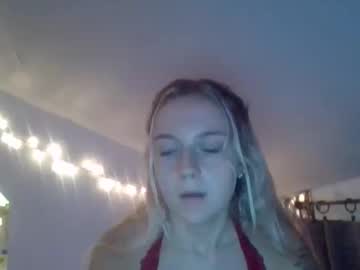 naughtynina4  girl  cam