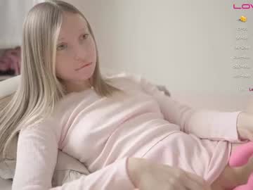 girl cam pureangeldolores image #3995392