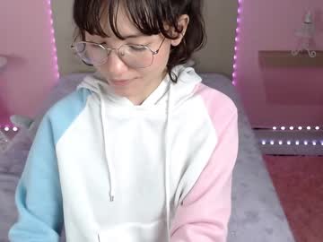 girl cam little_effy18 image #659443