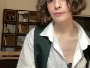 girl cam wonderland_stia image #3829249