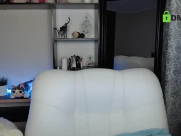 girl cam adrykilly image #279394