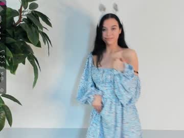 girl cam sixkiks image #2700411