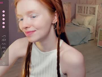 girl cam gingers_hugs image #4038374