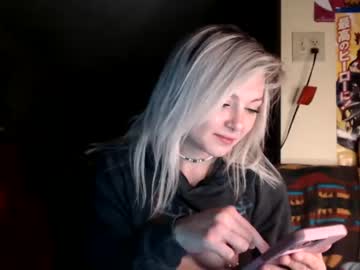 girl cam kipsy420 image #2062287