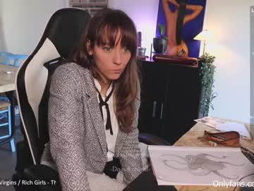 girl cam liaisonsdangereuses image #629376