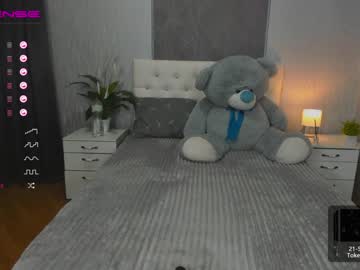 girl cam emmika_ image #370016
