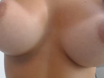 girl cam eat_mee_out image #1635030
