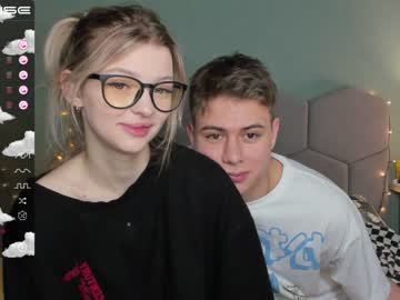 girl cam white__crystal_ image #2330565
