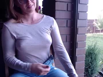 girl cam juicy_peach88 image #1414843