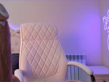 girl cam akura_01 image #1824372