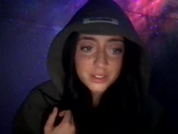 girl cam carrie244 image #1999762