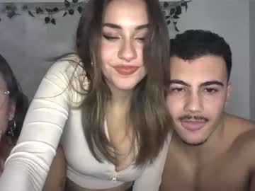 couple cam arii04 image #2185047