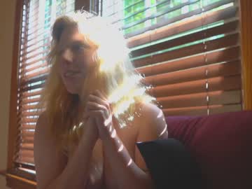girl cam crimsonxrapture image #8006