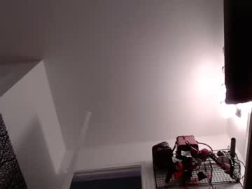 whitedynamite7  cam