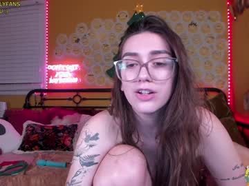 girl cam daydreamur_gurl image #489678