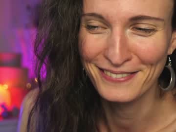 girl cam yulladao image #2098470