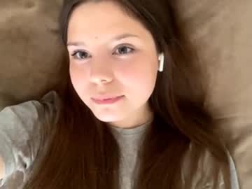 girl cam kitty_shy89 image #4717691