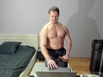 man cam redrabbitstories image #2374742