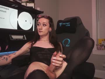 tranny cam amirinsworld image #4538139