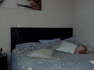 girl cam hugetittiesgerda image #2702133