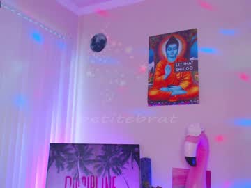 girl cam petitebrat image #808160