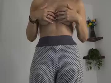 girl cam english_rose__ image #2878195
