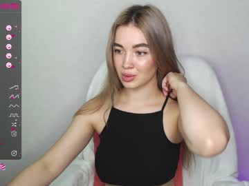 girl cam yourvirusqueen_ image #1449985