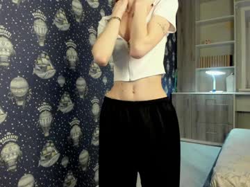 girl cam love_becomes_the_enemy image #4680016