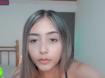 girl cam gummy_bear7 image #564210