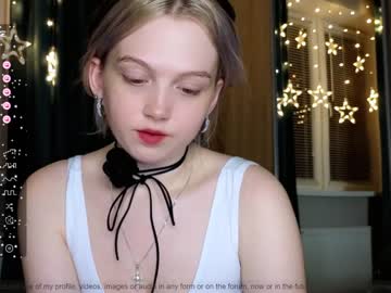 girl cam small_blondee image #4098461