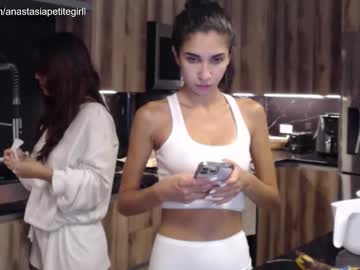 girl cam anastasiapetitegirll image #3452807