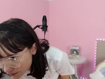 girl cam little_effy18 image #1243213