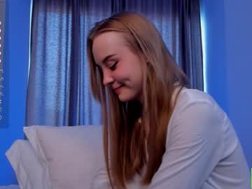 girl cam lissa_meooow image #4365347