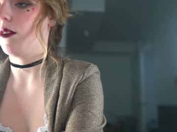 girl cam crimsonxrapture image #755103