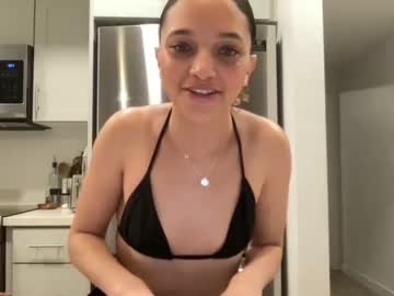 girl cam ittybity115598 image #2400832