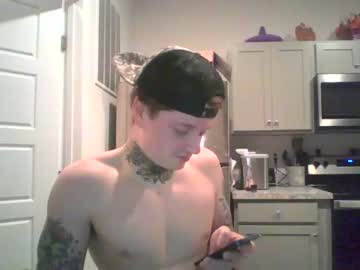 man cam redinthebed image #3668866