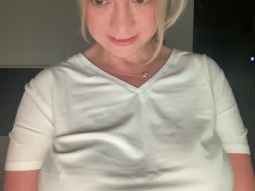 girl cam kiradivine image #1750752