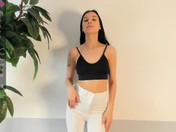 girl cam sixkiks image #2701586