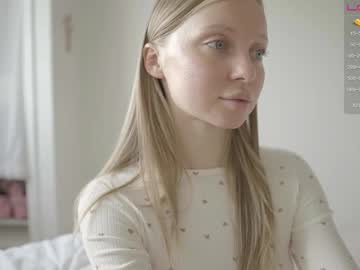 girl cam pureangeldolores image #3937925
