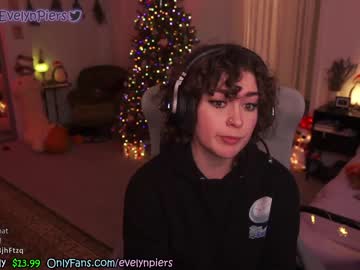 girl cam evelynpiers image #2081132