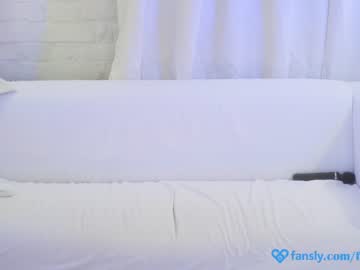girl cam eva_fashionista image #1125753