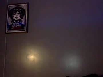 juicyjaybird69  cam