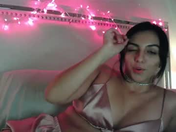 girl cam genesismoselle image #3038997
