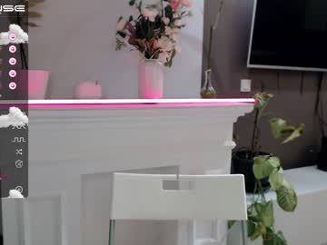 girl cam small_blondee image #1809544