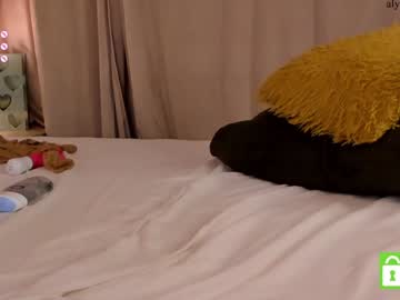 girl cam alyonaqueen_ image #4633136