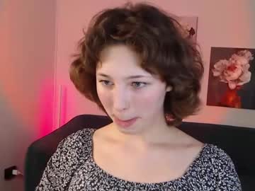 girl cam cherry_lea_ image #3575568