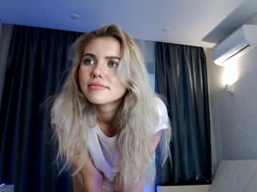 girl cam amourvenenum image #1681130